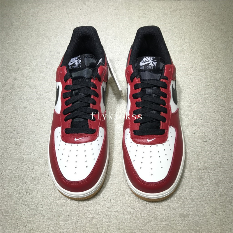 Nike Air Force 1 Low Top Chicago